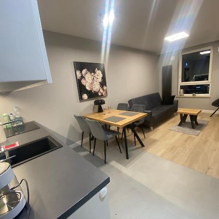 Wiktoryn 6 Piekne Nowe Apartamenty Z Duzymi Balkonami Варшава Экстерьер фото